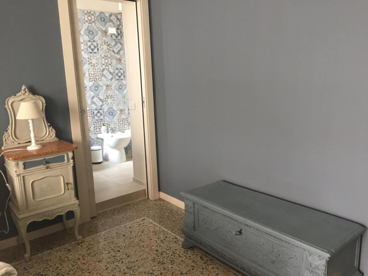 B&B La Villa Mediterranea Passirano Luaran gambar